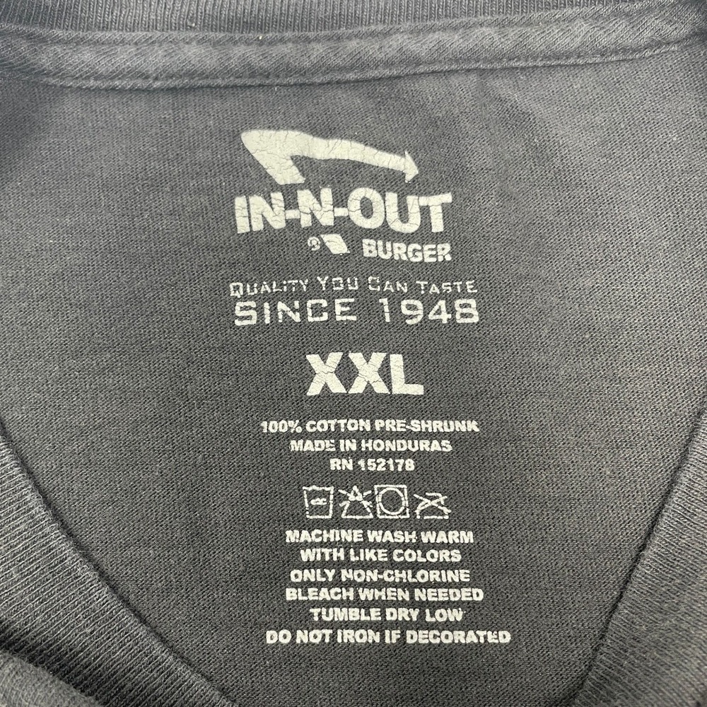 IN-N-Out Burger Black XXL Graphic Tee Sunset Mountains Cars Pre-shrunk - Picture 5 of 10
